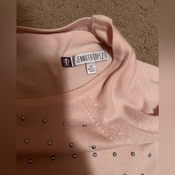 J.Lo Women's Crew Neck Sequins Accent Long Sleeve Sweater XL Knit Light Pink - Picture 3 of 11